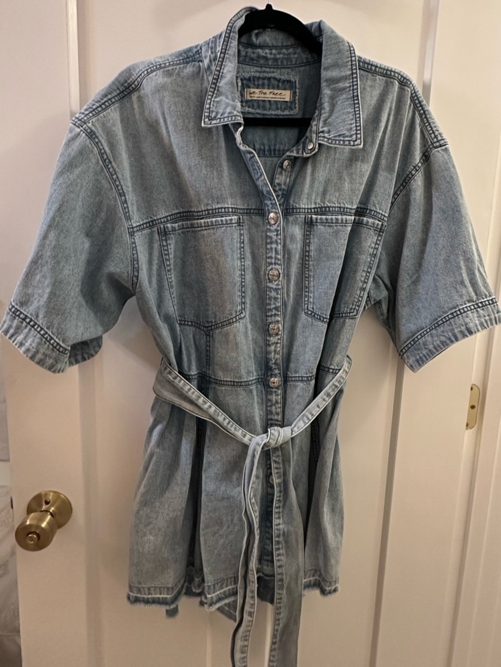 BRAND NEW NEVER WORN FREE PEOPLE We The Free Light Blue Denim Shirt Dress